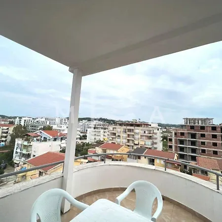 Apartament 2 Bedrooms 120m2